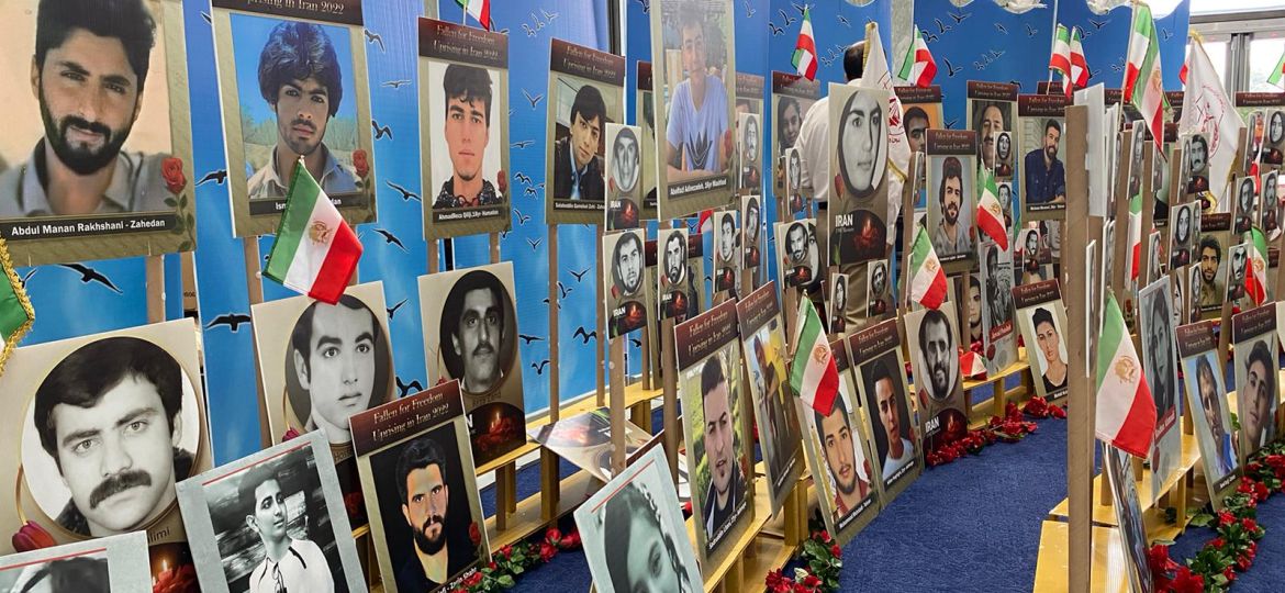 Massacare of political prisoners in iran (Demo)