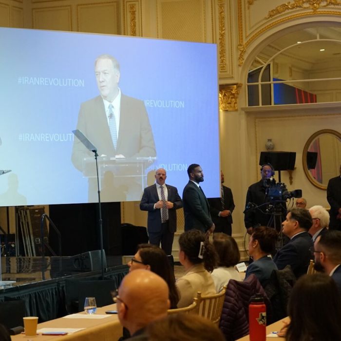 Raisi as a legitimate head (Demo)